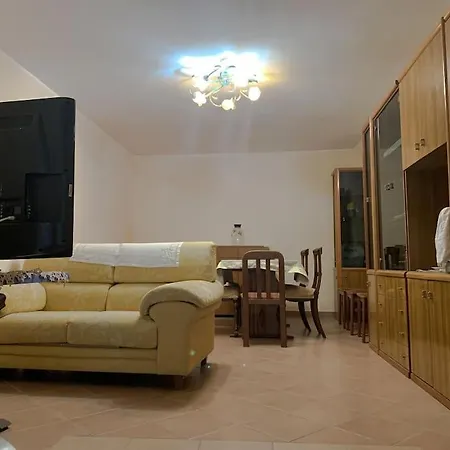 Angolo Della 